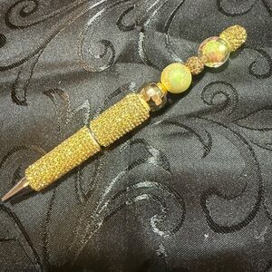 Elegant Gold Beaded Pen